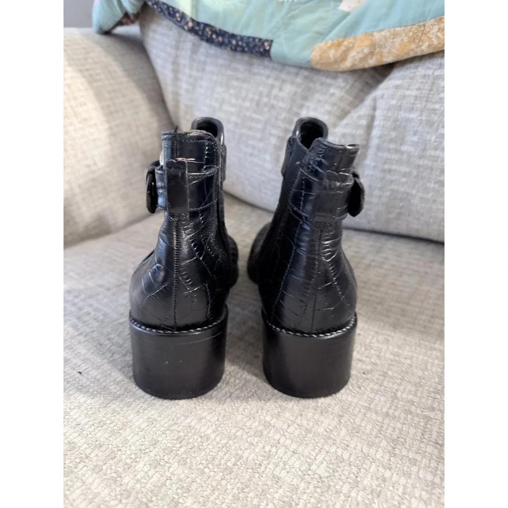 Vintage BRIGHTON Woven Leather Ankle Boots 7M Black Basketweave Buckle Brazil‎